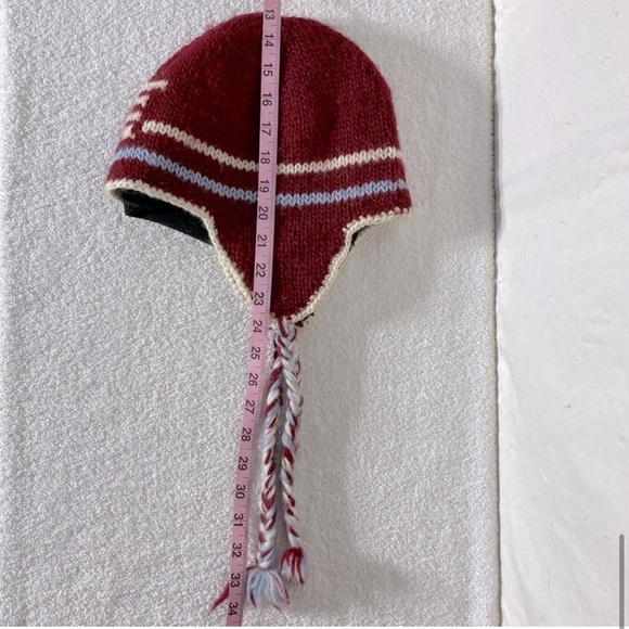 PSA Canada Burgundy Wool Inukshuk Knit Toque With Ear Flaps - Picture 11 of 12